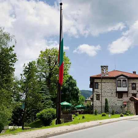 Petko Takov's House Affittacamere 2*